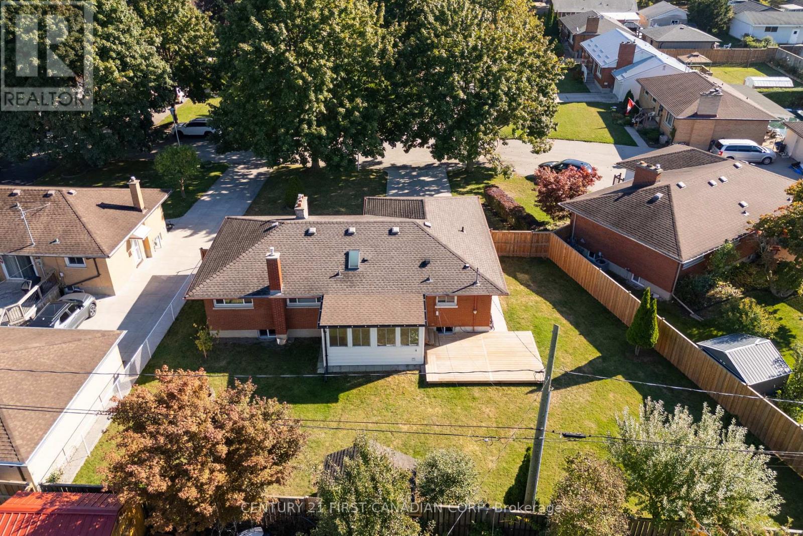 21 Marbenor Crescent, London East, Ontario  N5W 1T4 - Photo 27 - X12502004