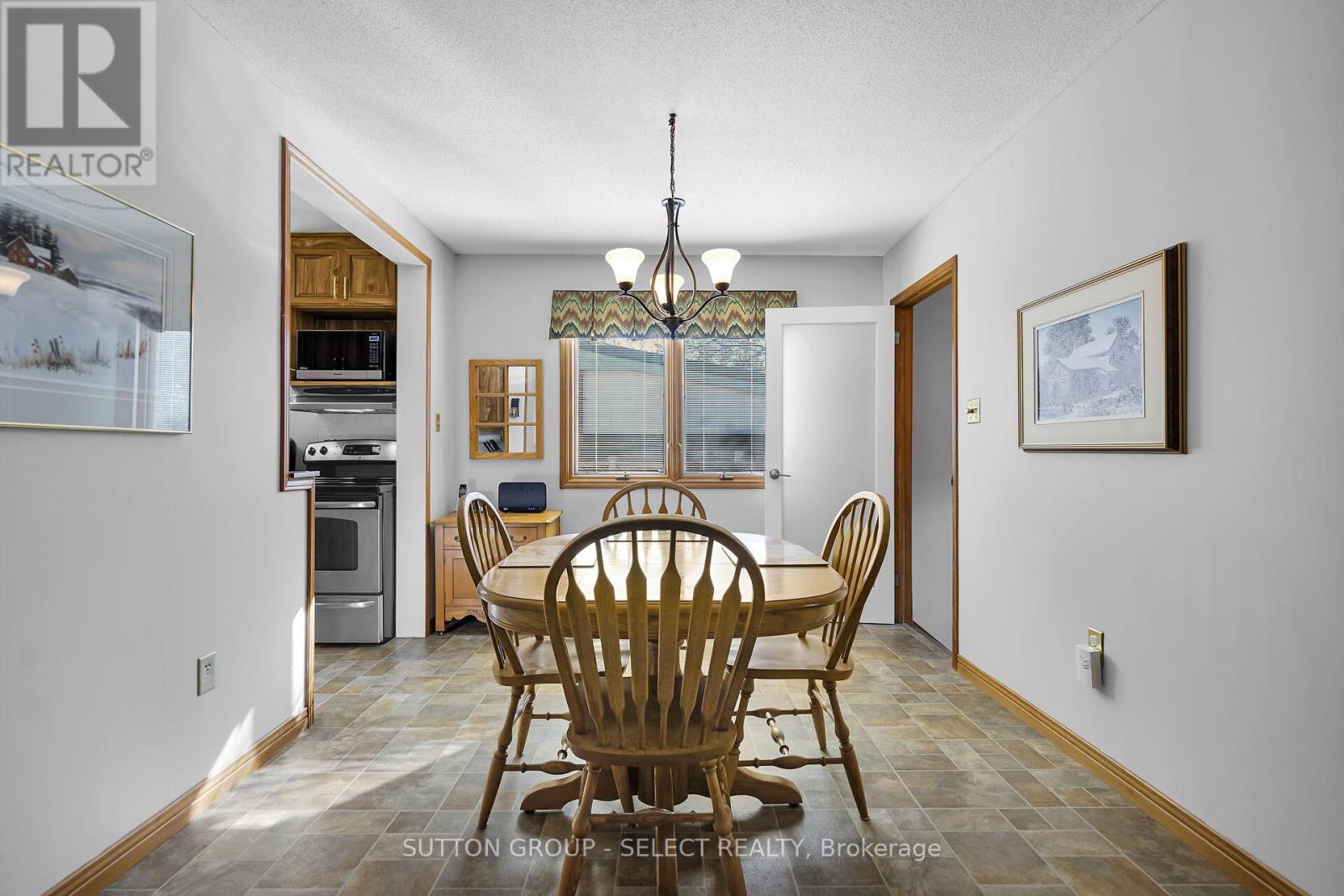 53 Graydon Street, London East, Ontario  N5W 2H9 - Photo 17 - X12502060