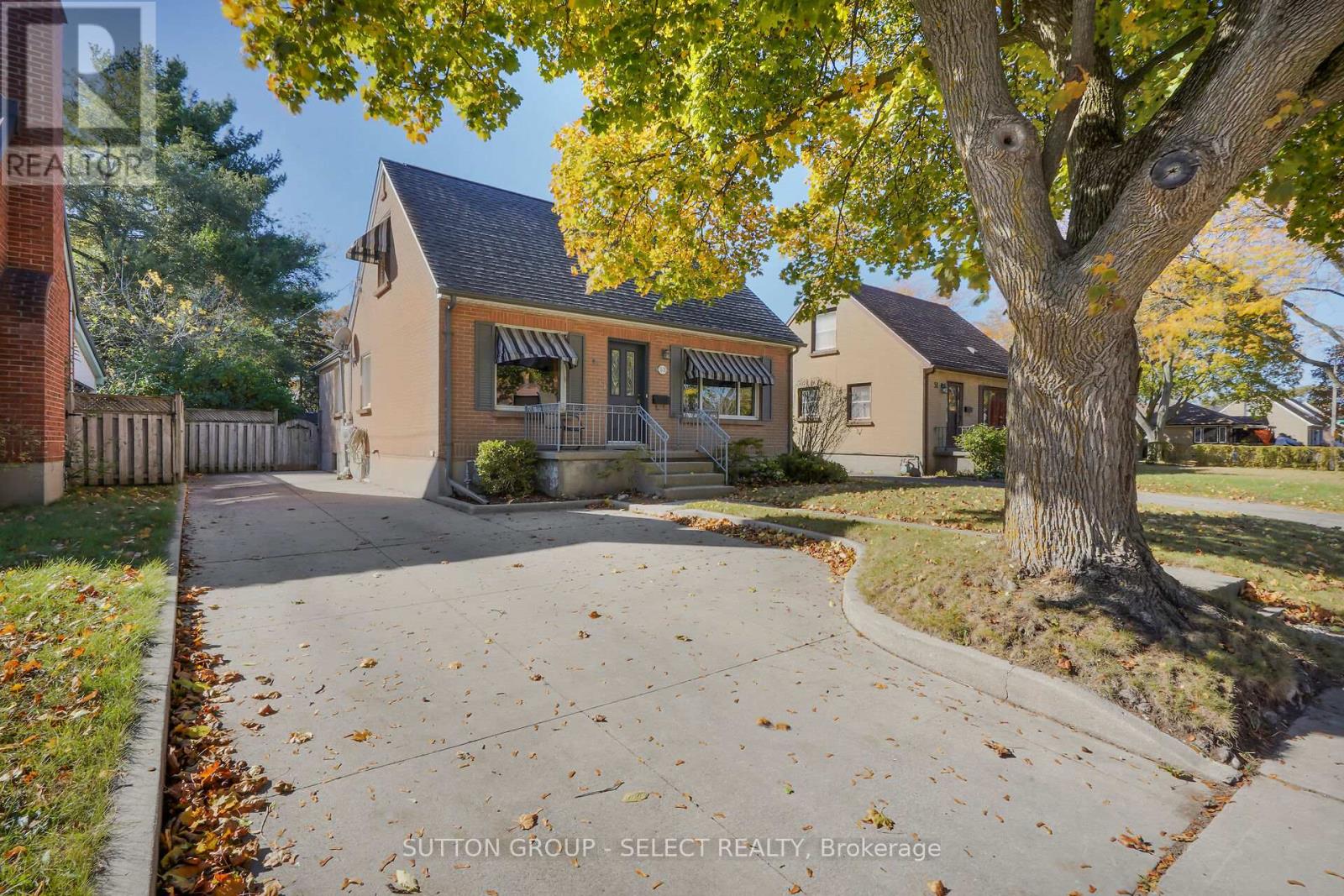 53 Graydon Street, London East, Ontario  N5W 2H9 - Photo 4 - X12502060