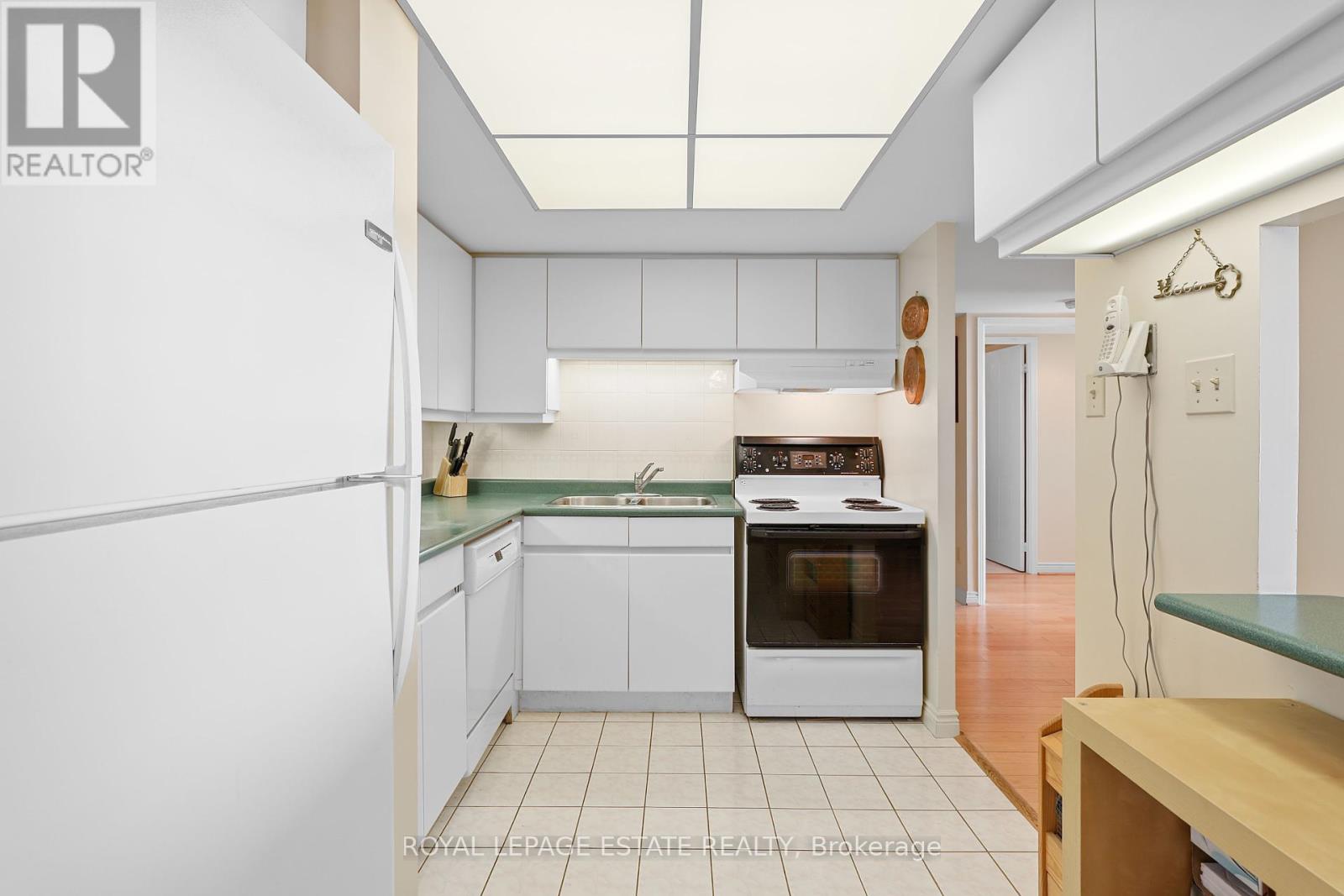 1003 - 1093 Kingston Road S, Toronto, Ontario  M1N 4E2 - Photo 10 - E12463886