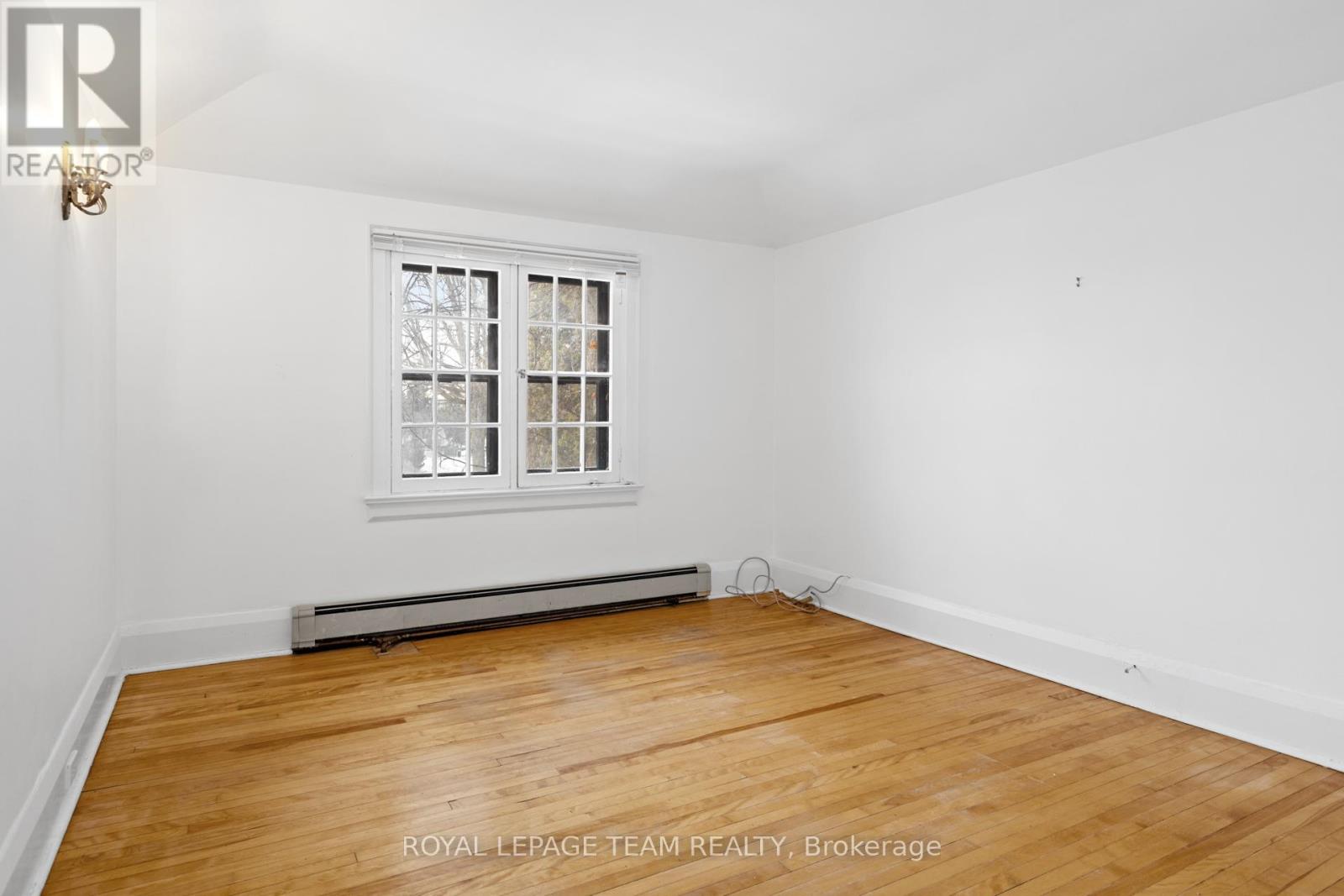 334 Queen Elizabeth Drive, Ottawa, Ontario  K1S 3M8 - Photo 24 - X12502138