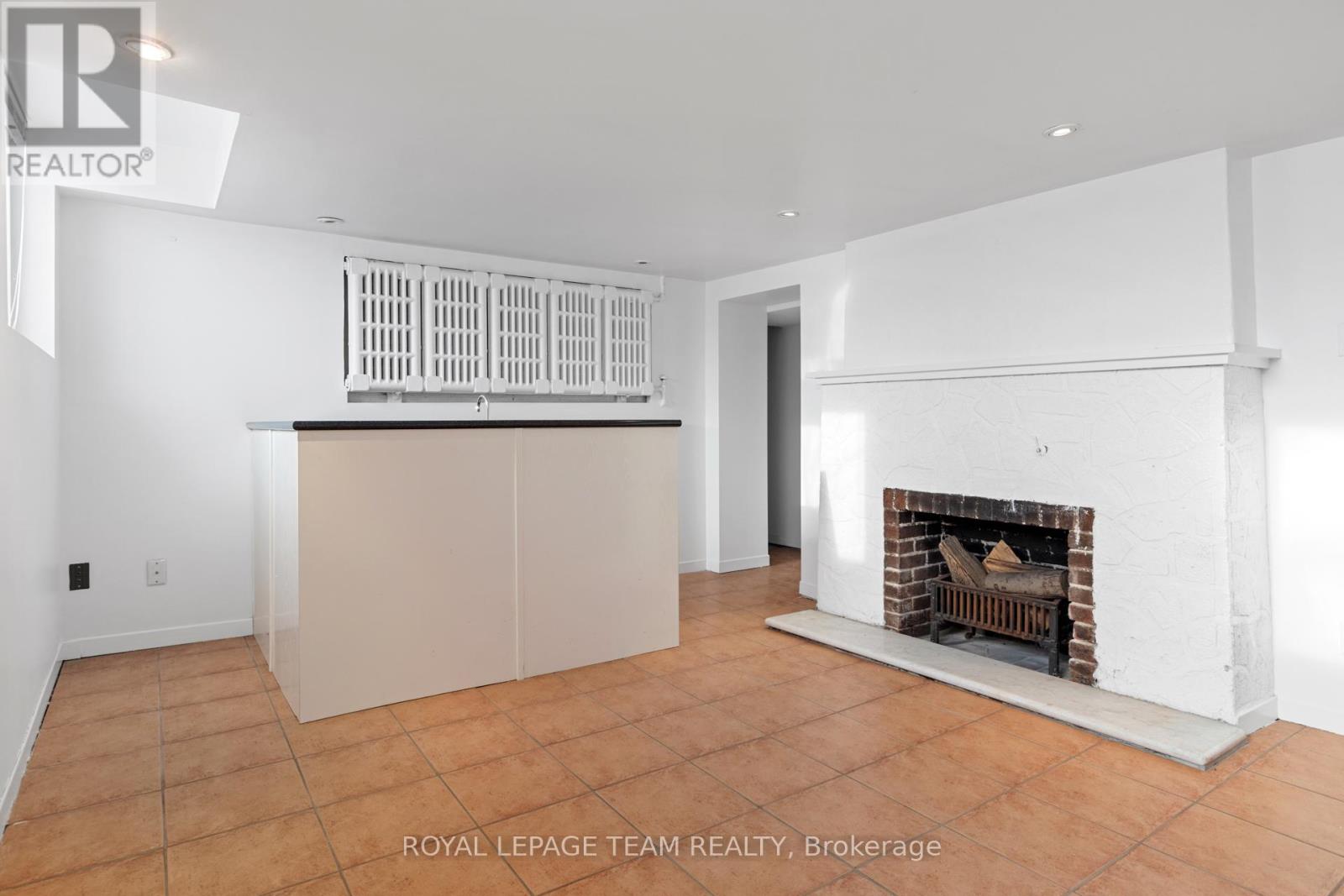 334 Queen Elizabeth Drive, Ottawa, Ontario  K1S 3M8 - Photo 29 - X12502138