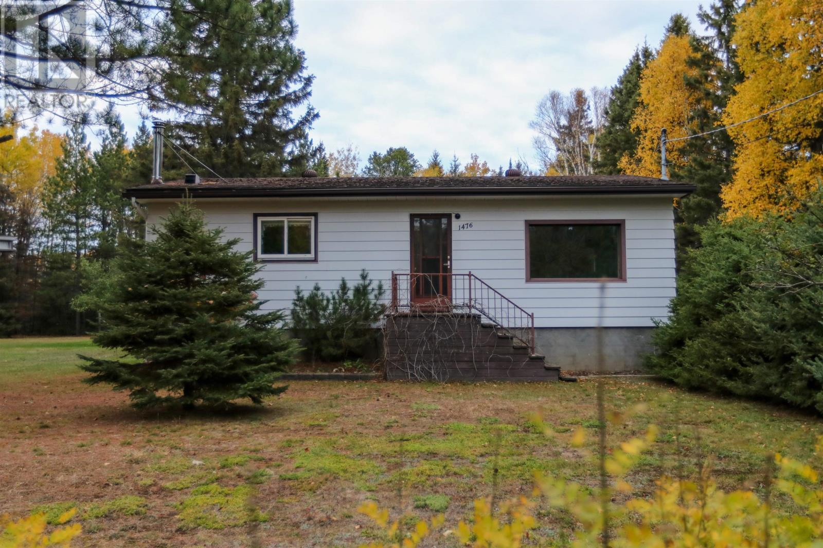 1476 Louis St, Thunder Bay, Ontario P7G 1J3 - Photo 2 - TB253239
