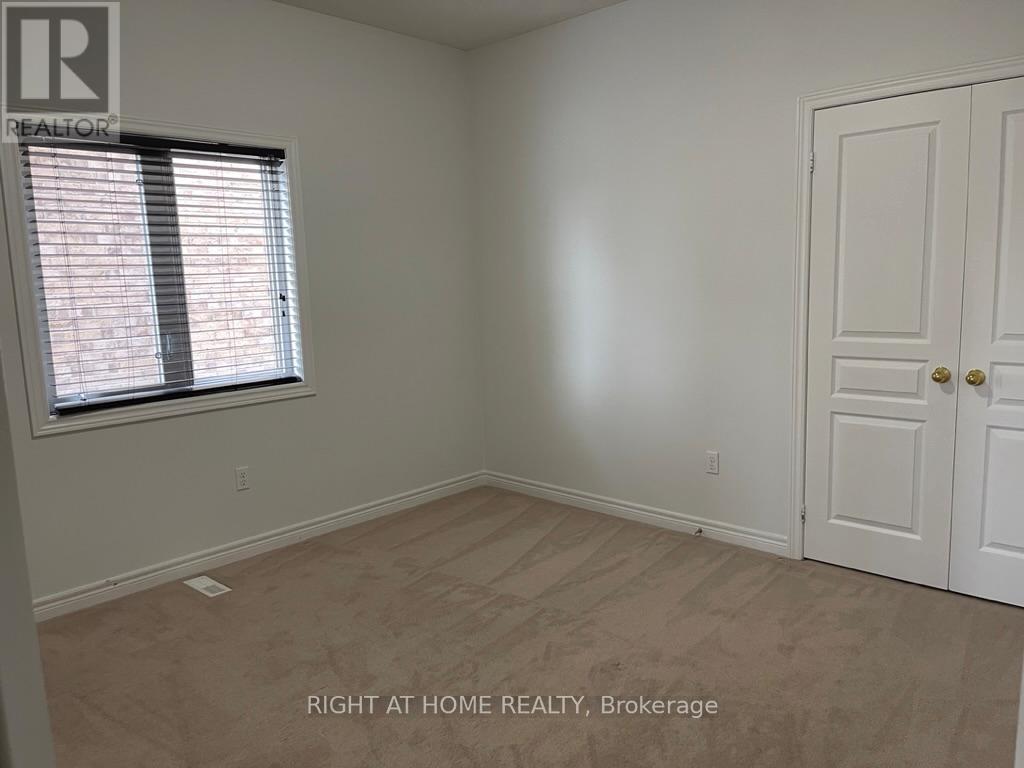 5343 Terry Fox Way, Mississauga, Ontario  L5V 0C5 - Photo 30 - W12501706