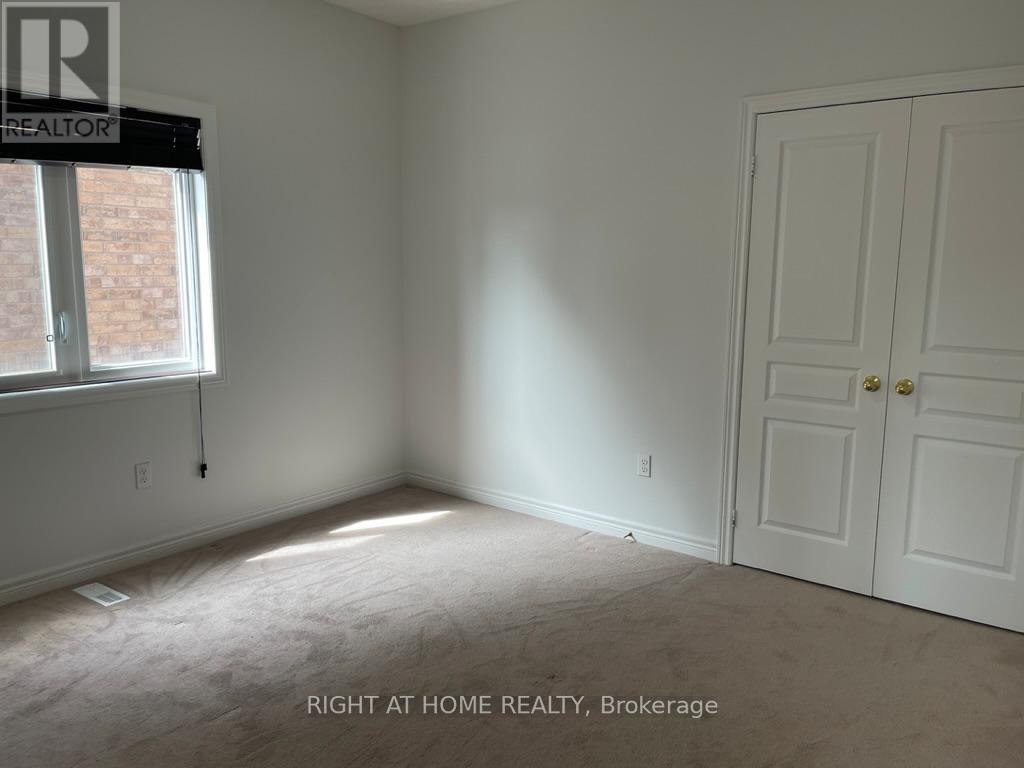 5343 Terry Fox Way, Mississauga, Ontario  L5V 0C5 - Photo 31 - W12501706