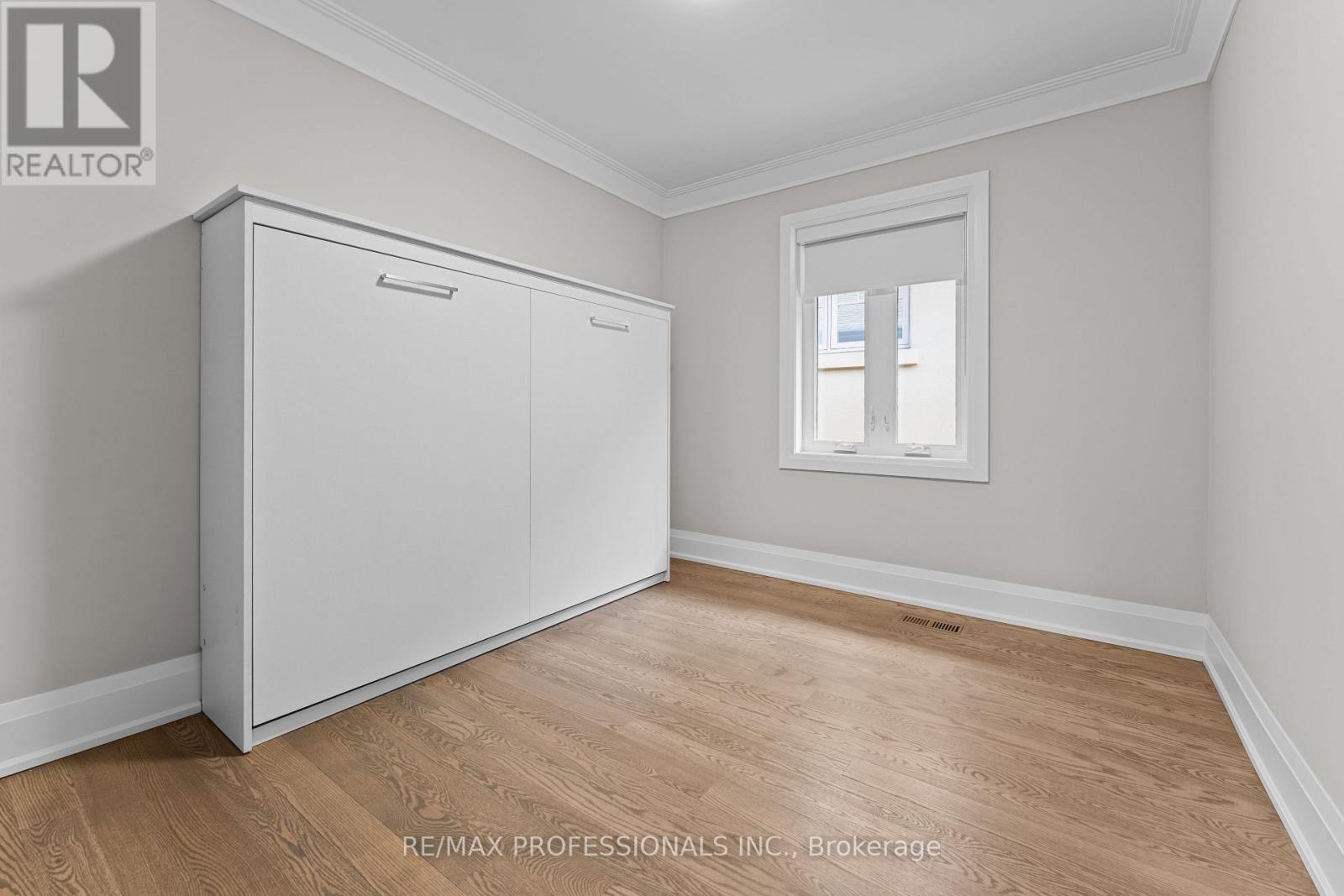 1 Tewsley Place, Toronto, Ontario  M9P 1N6 - Photo 15 - W12501758