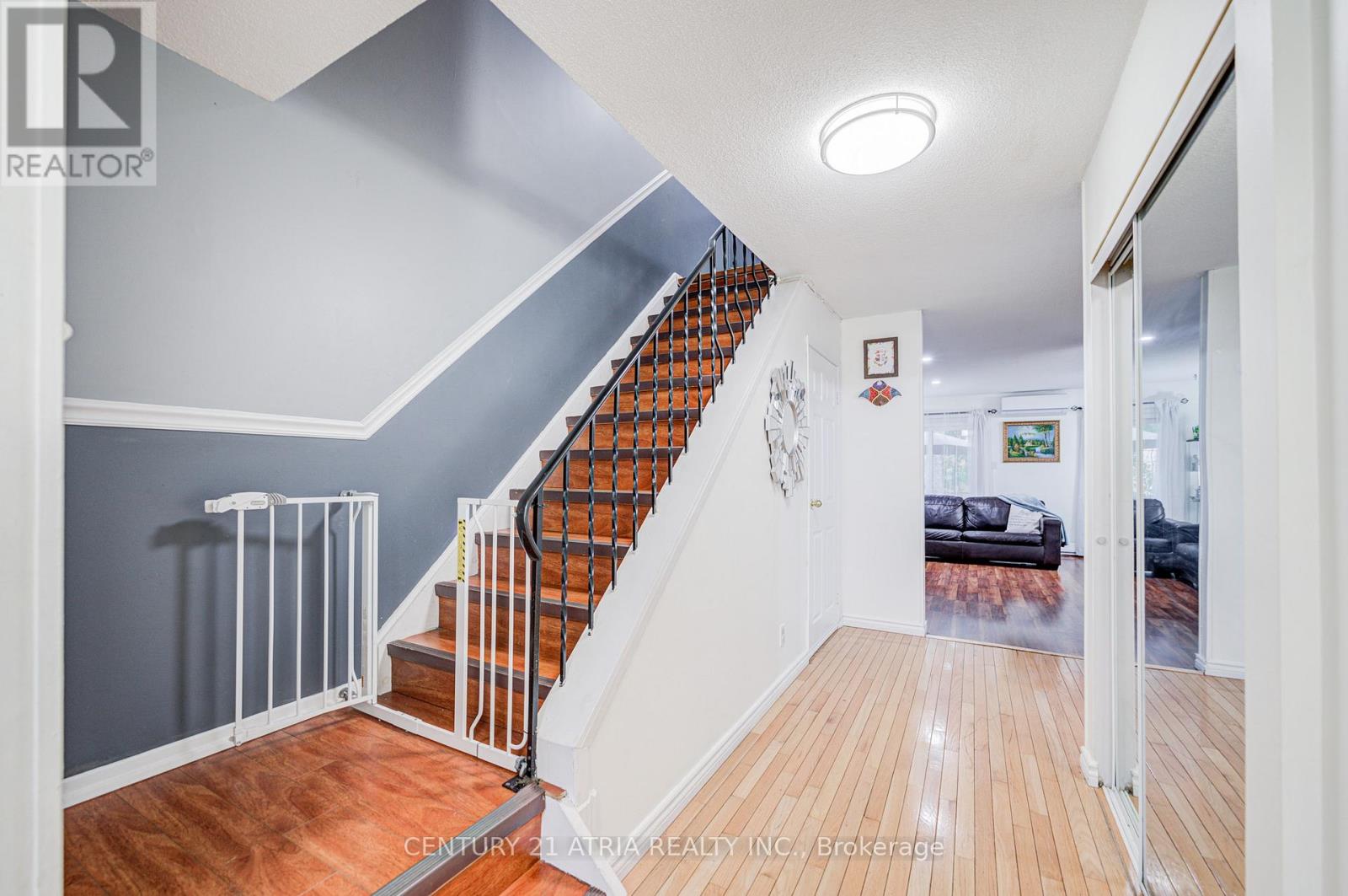 5 - 5 Mccallum Court, Brampton, Ontario  L6W 3M4 - Photo 5 - W12501786