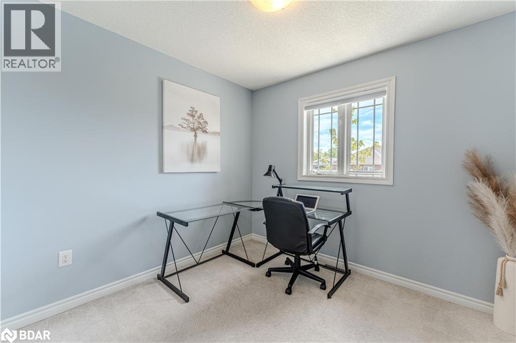 209 Harvie Road Unit# 35, Barrie, Ontario  L4N 9P8 - Photo 14 - 40785054