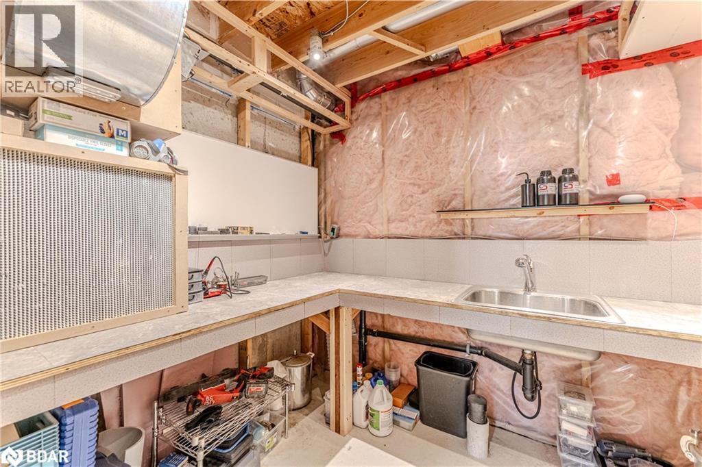 209 Harvie Road Unit# 35, Barrie, Ontario  L4N 9P8 - Photo 16 - 40785054