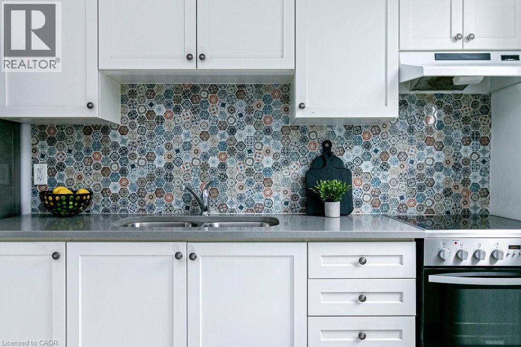 290 W Barton Street W Unit# 30, Hamilton, Ontario  L8R 3P3 - Photo 14 - 40784032