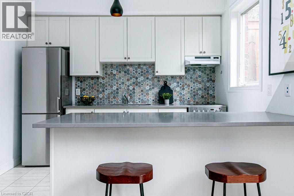 290 W Barton Street W Unit# 30, Hamilton, Ontario  L8R 3P3 - Photo 11 - 40784032