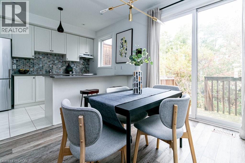 290 W Barton Street W Unit# 30, Hamilton, Ontario  L8R 3P3 - Photo 9 - 40784032