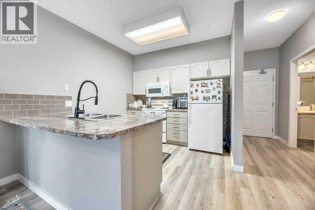 102, 3 Parklane Way, Strathmore, Alberta  T1P 1N6 - Photo 16 - A2261617