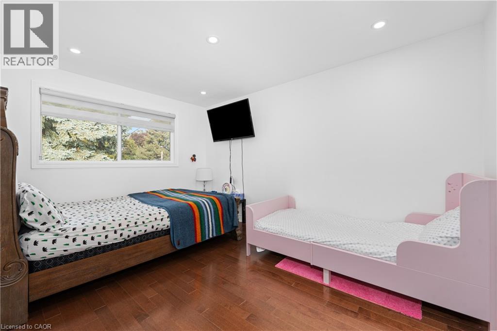 11 George Street, Grimsby, Ontario  L3M 3Y5 - Photo 10 - 40784702