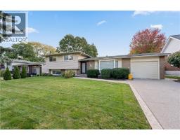 11 GEORGE Street, grimsby, Ontario