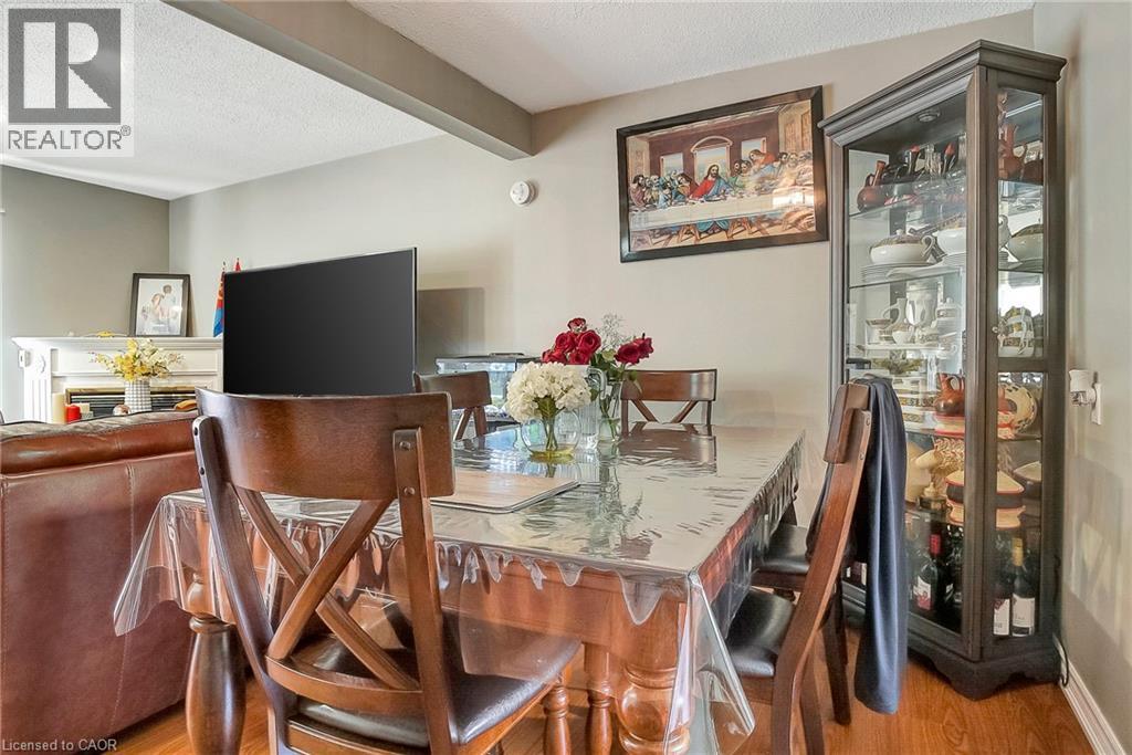 201 Silvercreek Parkway N Unit# 10, Guelph, Ontario  N1H 3T4 - Photo 17 - 40784683