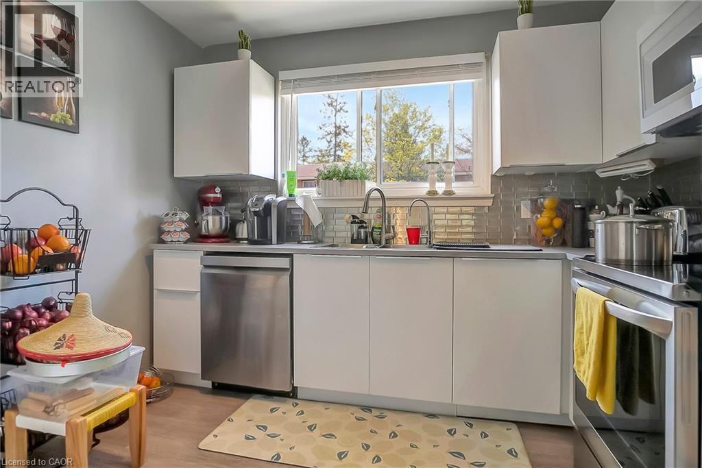 201 Silvercreek Parkway N Unit# 10, Guelph, Ontario  N1H 3T4 - Photo 21 - 40784683