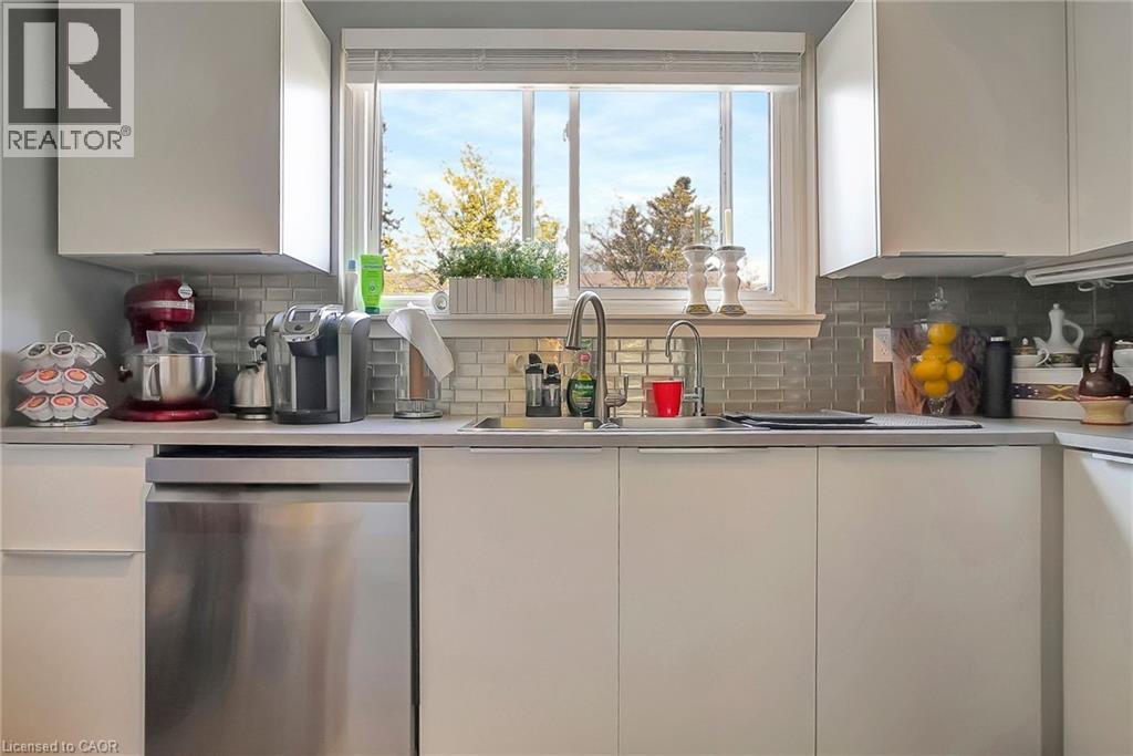 201 Silvercreek Parkway N Unit# 10, Guelph, Ontario  N1H 3T4 - Photo 22 - 40784683