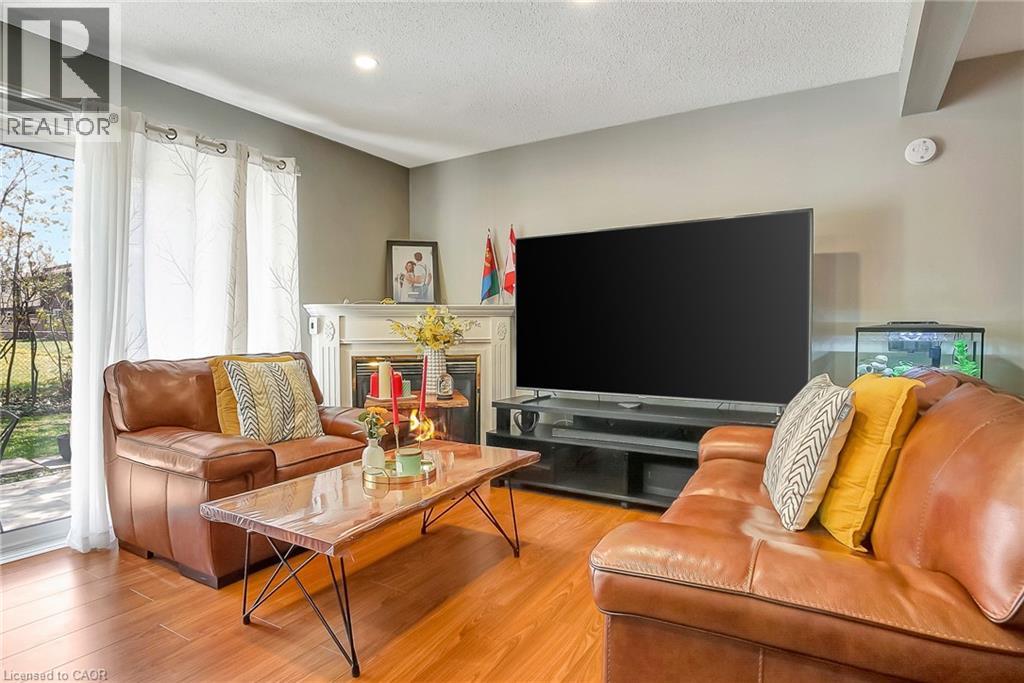 201 Silvercreek Parkway N Unit# 10, Guelph, Ontario  N1H 3T4 - Photo 7 - 40784683