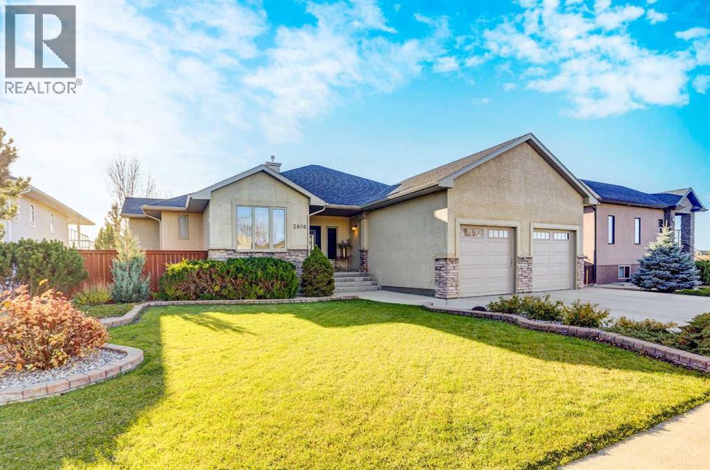 2806 35 Avenue S, Lethbridge, Alberta  T1K 7V3 - Photo 2 - A2267404