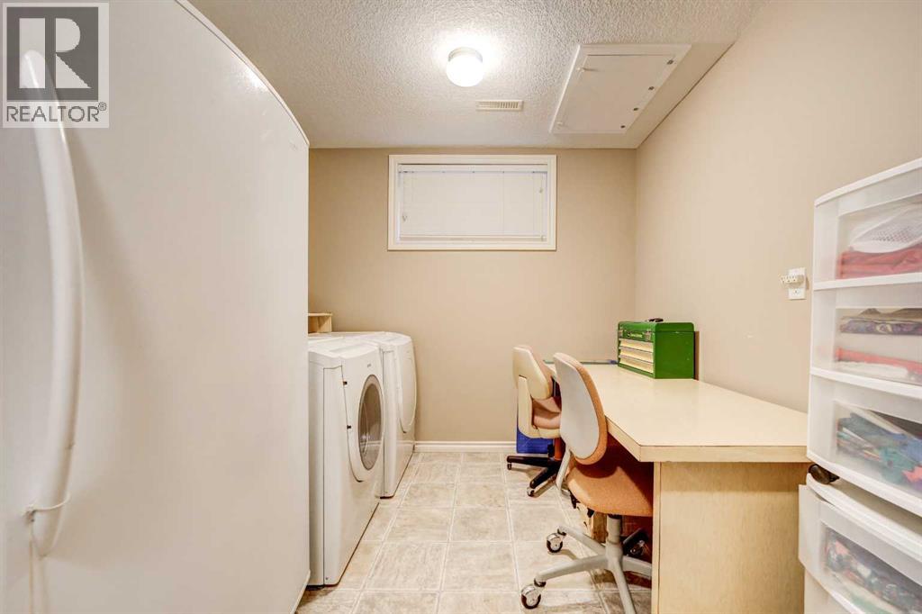 2806 35 Avenue S, Lethbridge, Alberta  T1K 7V3 - Photo 38 - A2267404