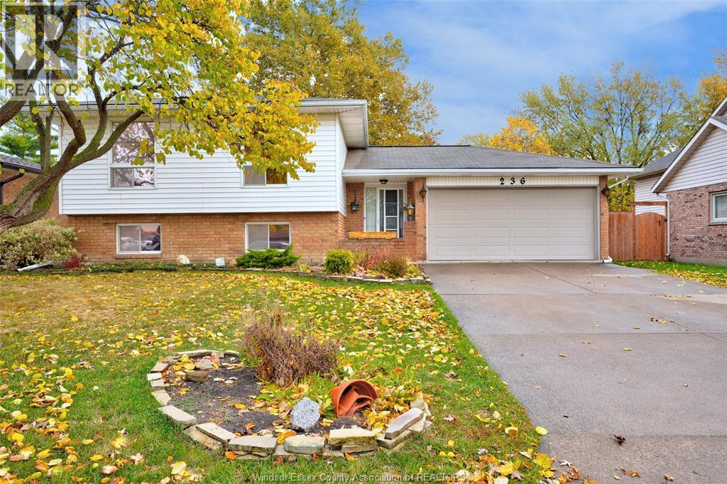 MLS# 25027787: 236 SOMERVILLE STREET, Tecumseh, Canada