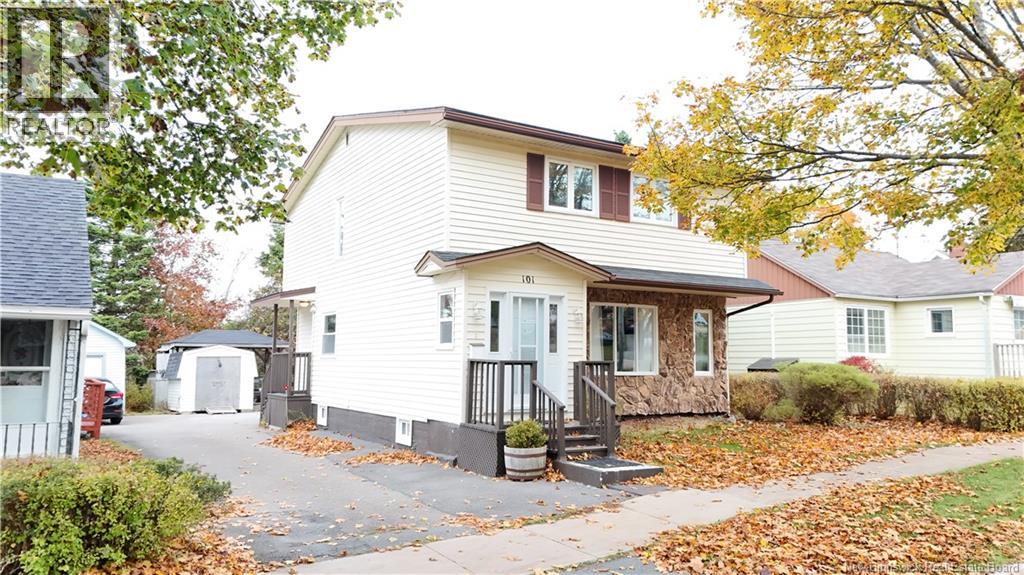 101 Beaverbrook Avenue, Saint John, New Brunswick  E2K 2W8 - Photo 1 - NB128120