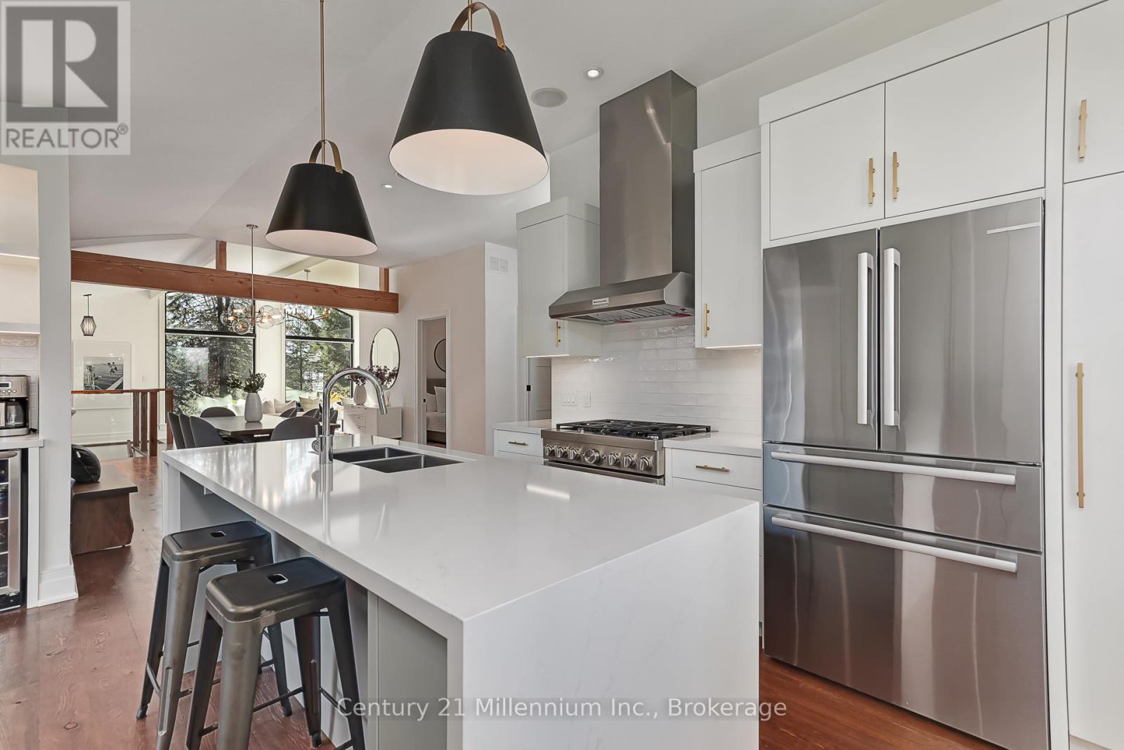 145 Russell Street W, Blue Mountains, Ontario  N0H 2P0 - Photo 10 - X12502072