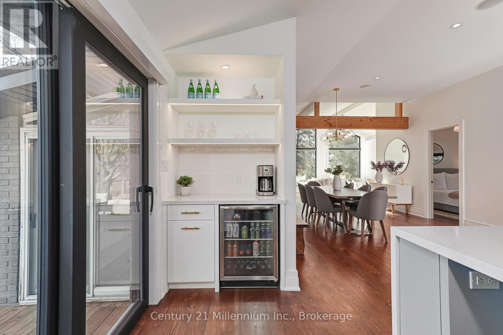 145 Russell Street W, Blue Mountains, Ontario  N0H 2P0 - Photo 11 - X12502072