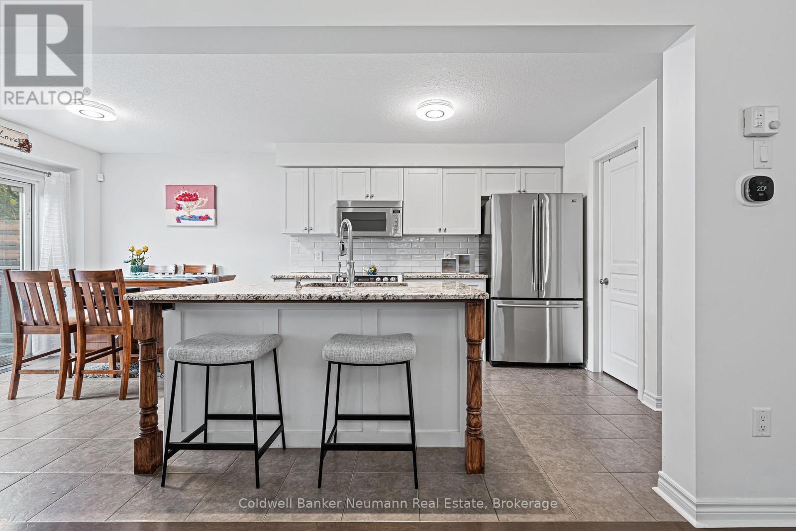 212 Goodwin Drive, Guelph, Ontario  N1L 0C8 - Photo 13 - X12502082