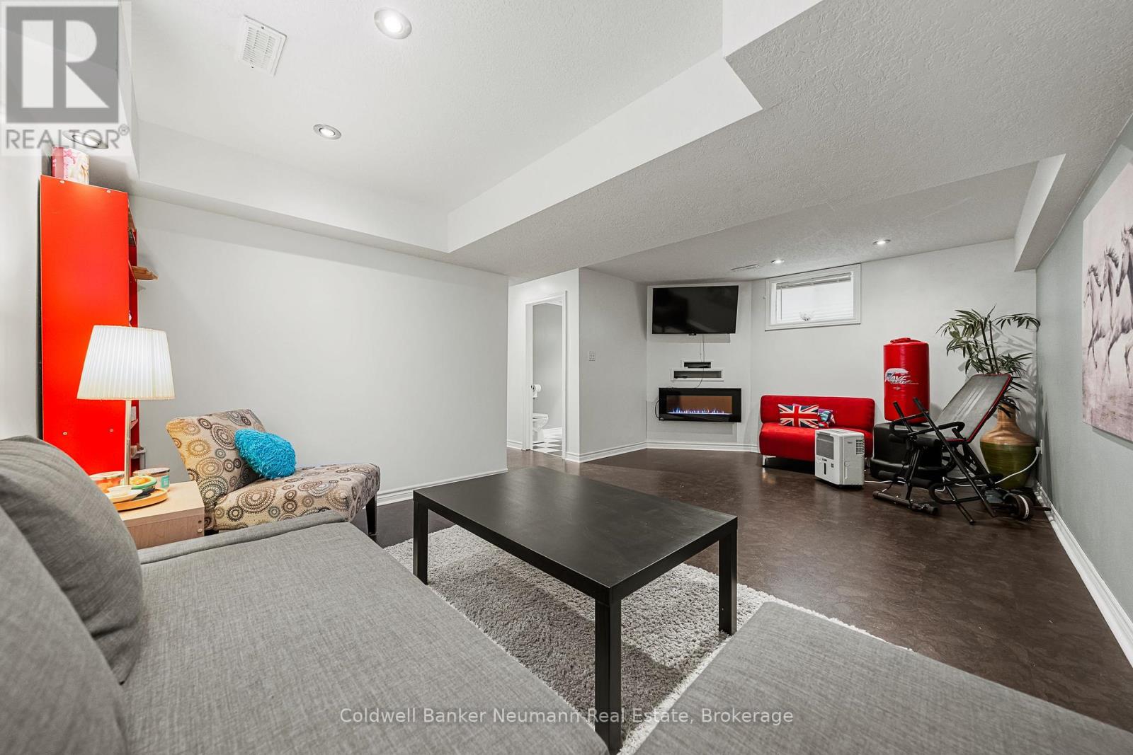 212 Goodwin Drive, Guelph, Ontario  N1L 0C8 - Photo 31 - X12502082