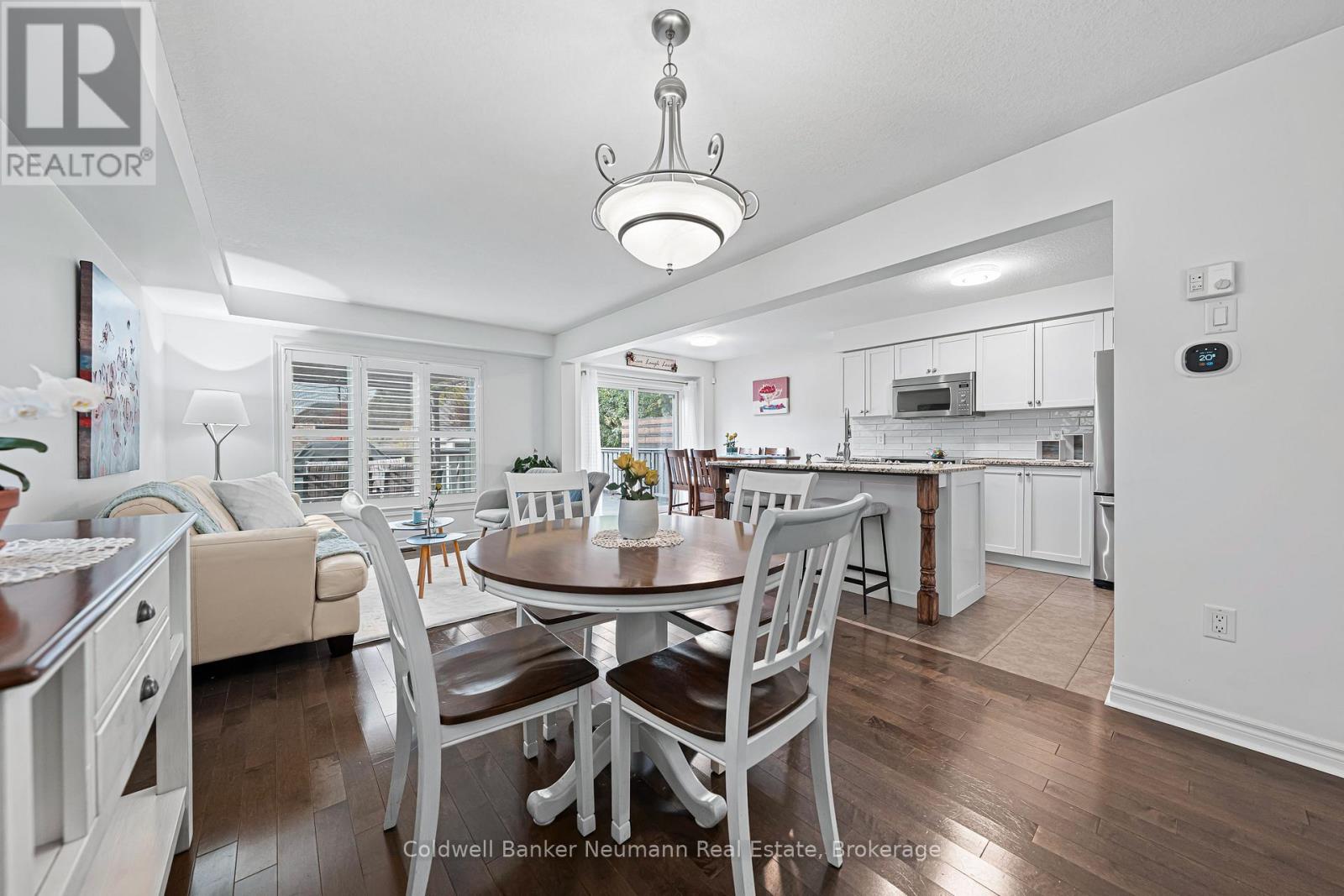 212 Goodwin Drive, Guelph, Ontario  N1L 0C8 - Photo 7 - X12502082