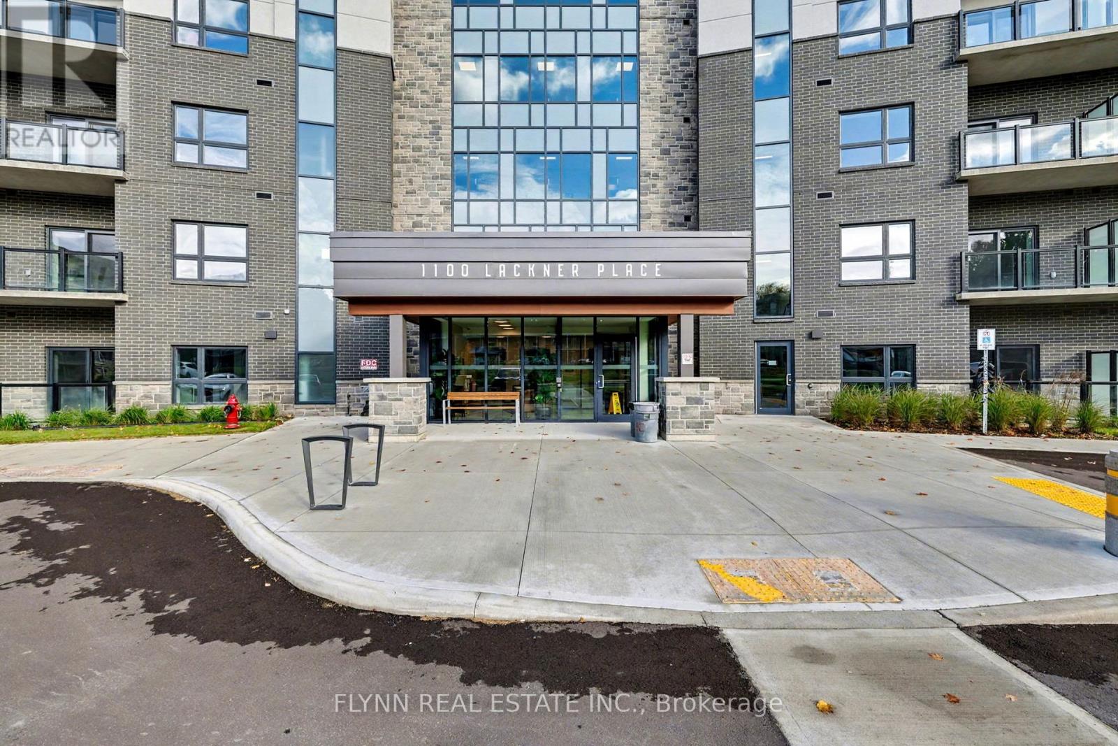 312 - 1100 Lackner Place, Kitchener, Ontario  N2A 0M1 - Photo 4 - X12501700