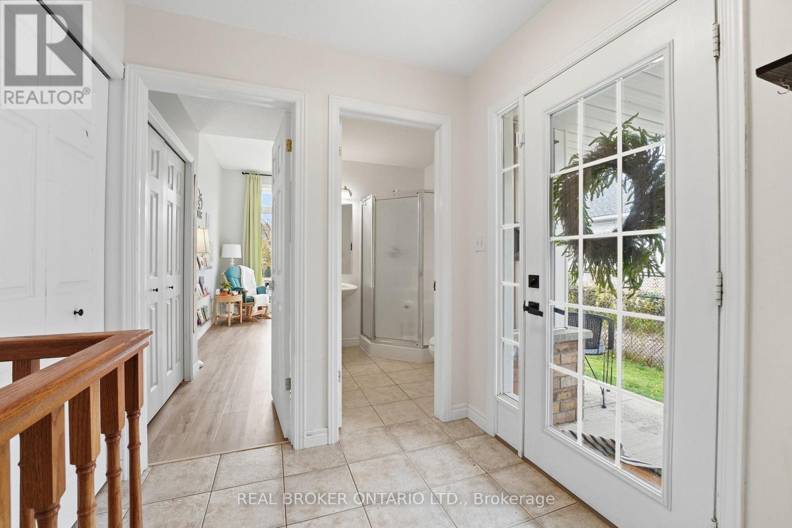 58 Porchlight Drive, Woolwich, Ontario  N3B 3M7 - Photo 5 - X12501720