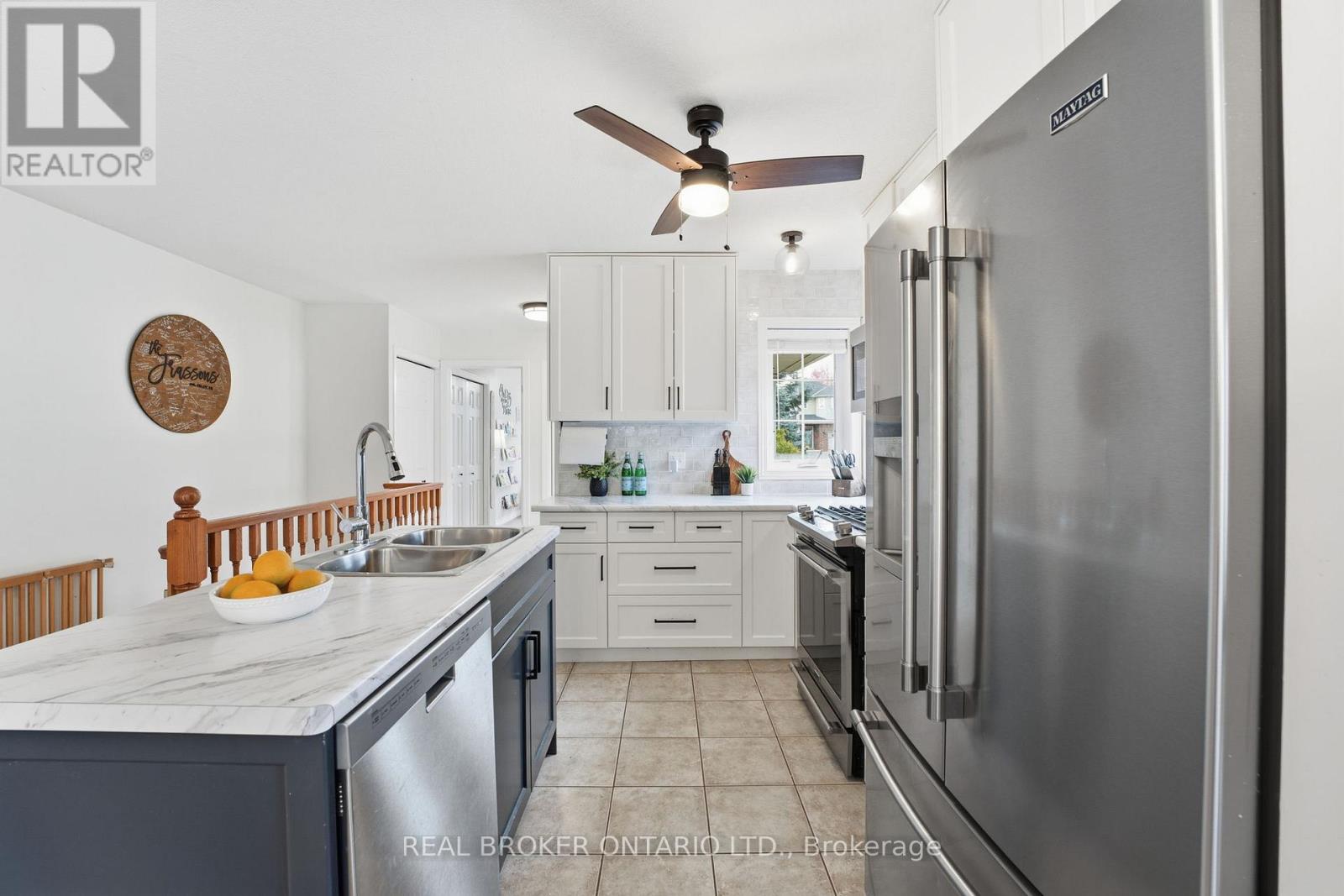 58 Porchlight Drive, Woolwich, Ontario  N3B 3M7 - Photo 7 - X12501720