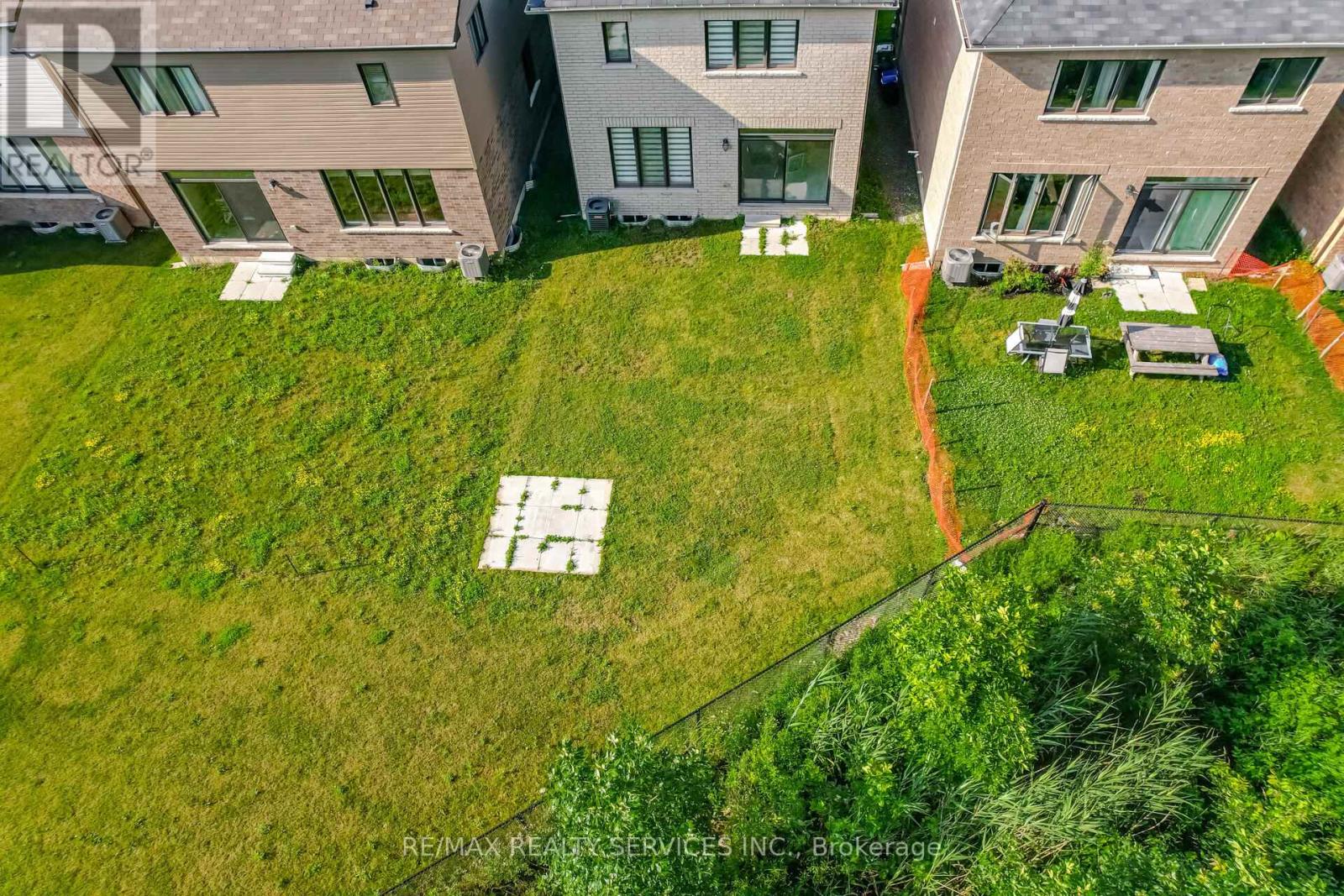 251 Bedrock Drive, Hamilton, Ontario  L8J 0M2 - Photo 46 - X12501738