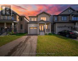 251 BEDROCK DRIVE, Hamilton, Ontario