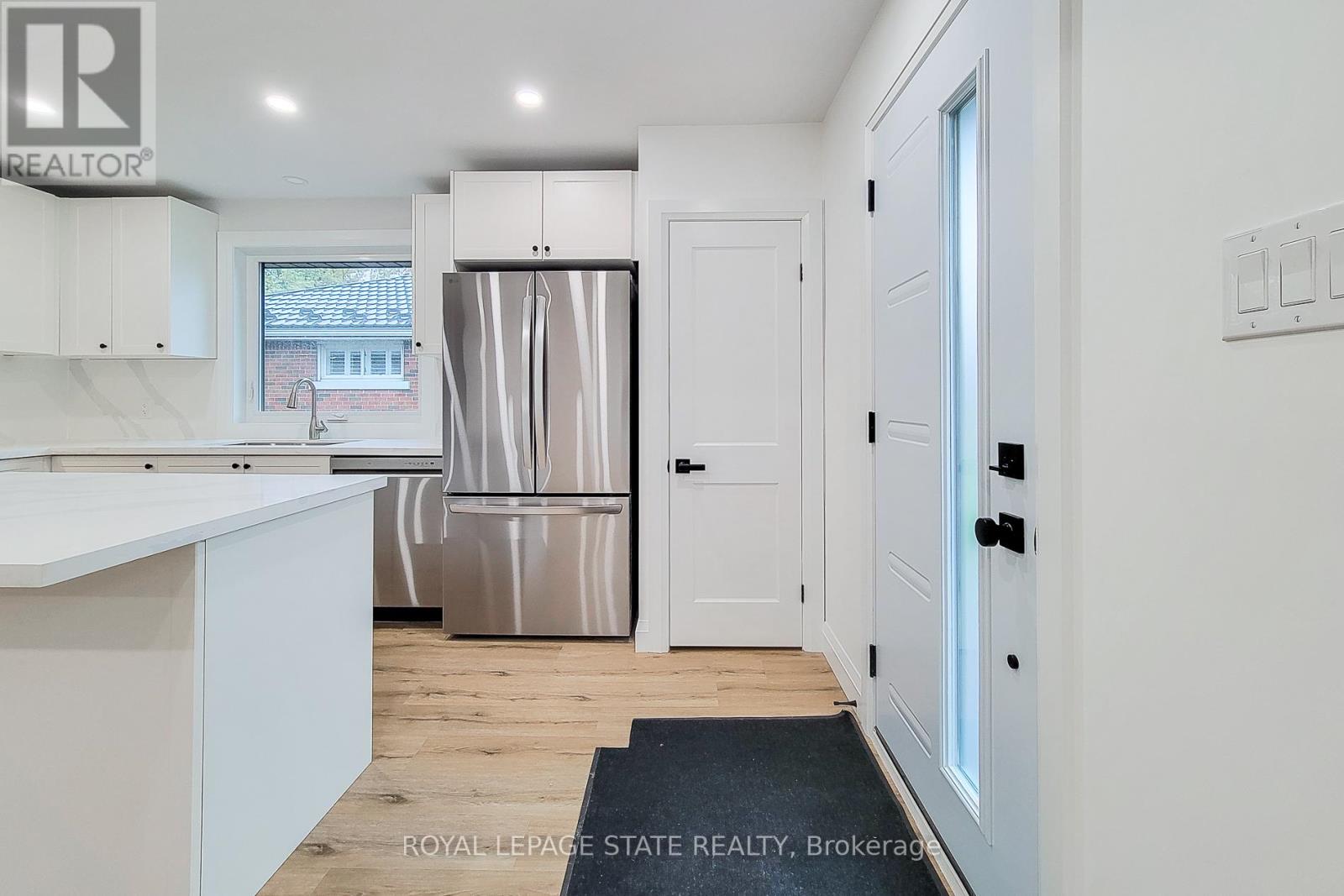 53 Winchester Boulevard, Hamilton, Ontario  L8T 2M7 - Photo 10 - X12501804