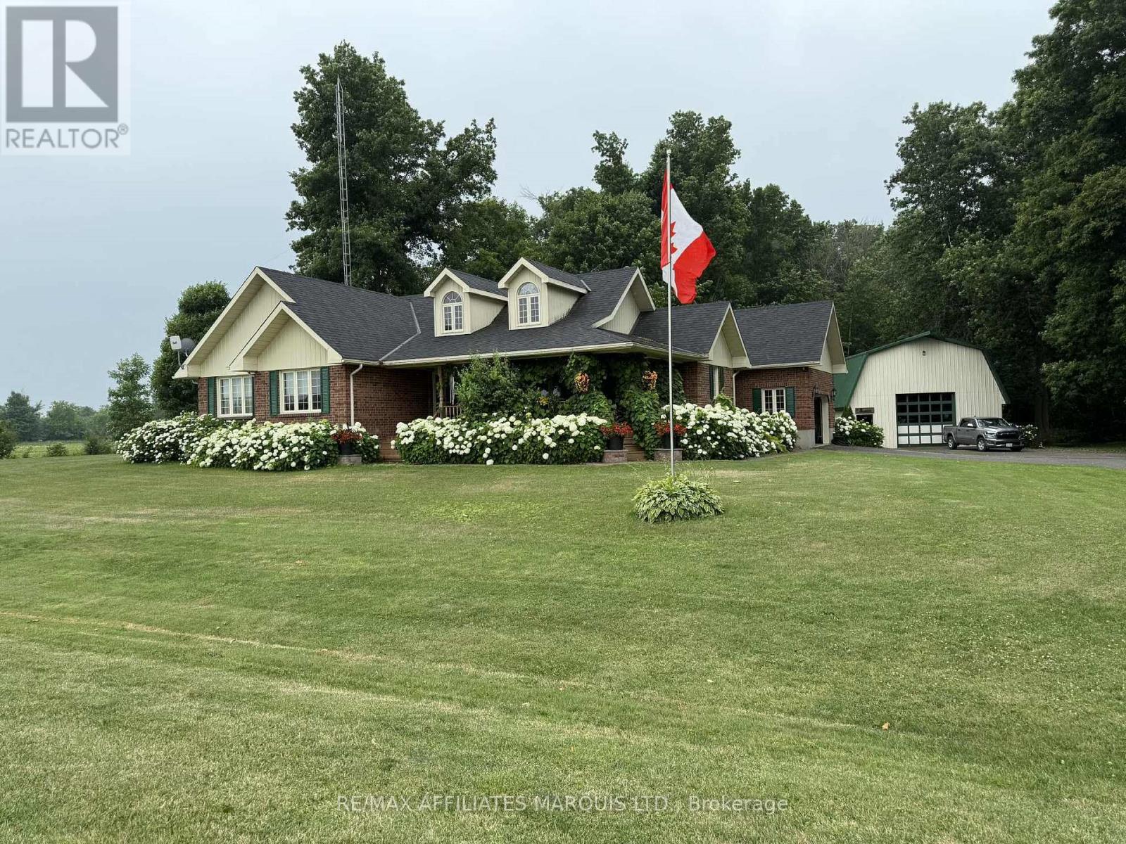 3066 Goldfield Road, North Stormont, Ontario  K0C 1K0 - Photo 1 - X12502112