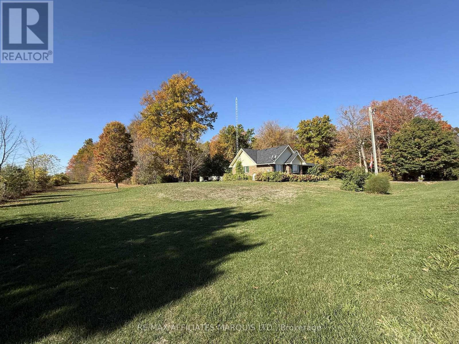 3066 Goldfield Road, North Stormont, Ontario  K0C 1K0 - Photo 6 - X12502112