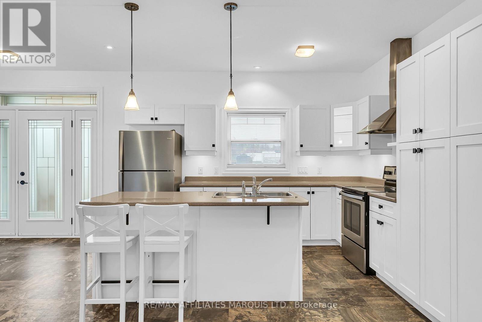 23 Calco Crescent, North Stormont, Ontario K0C 1W0 - Photo 6 - X12502142