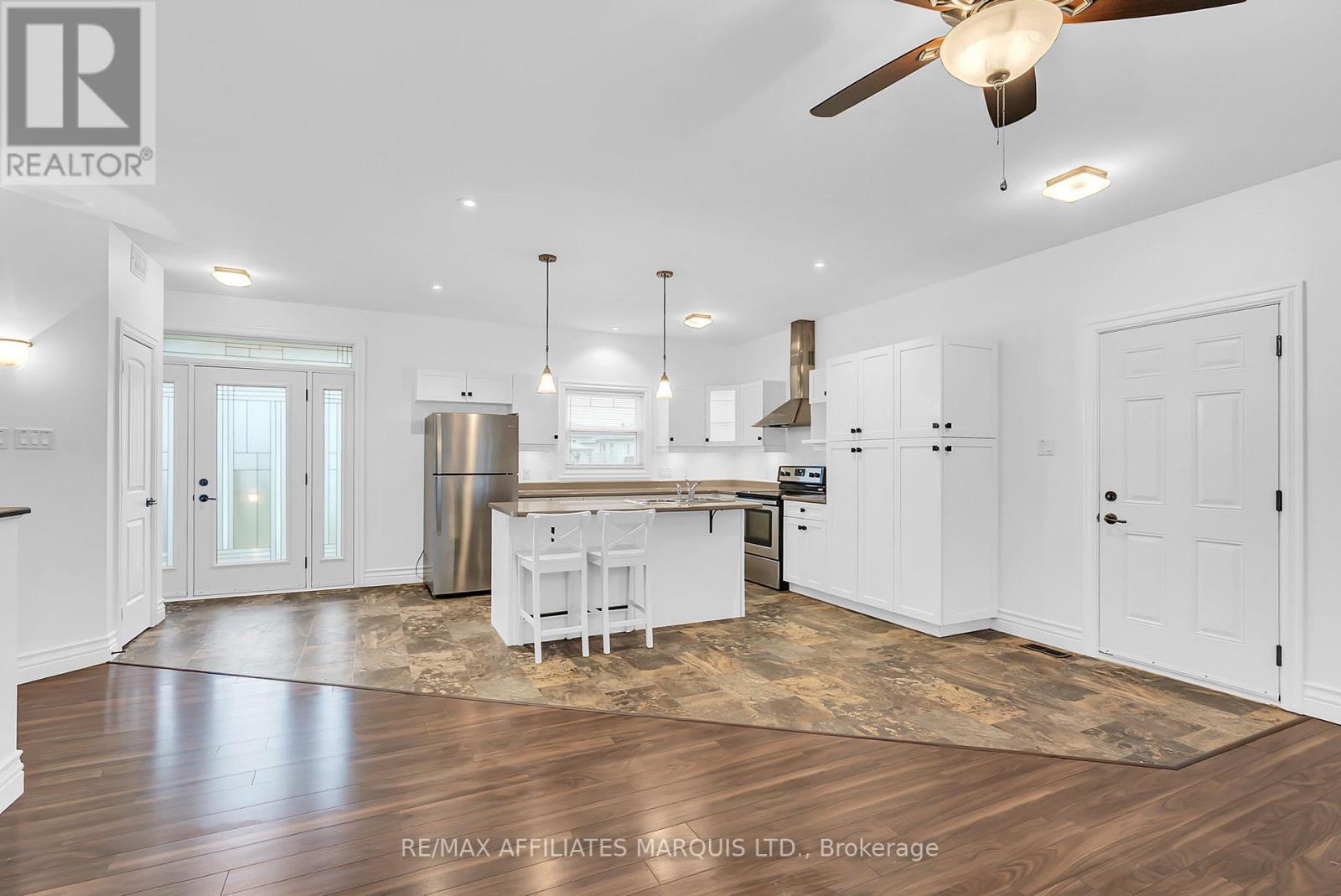 23 Calco Crescent, North Stormont, Ontario K0C 1W0 - Photo 4 - X12502142