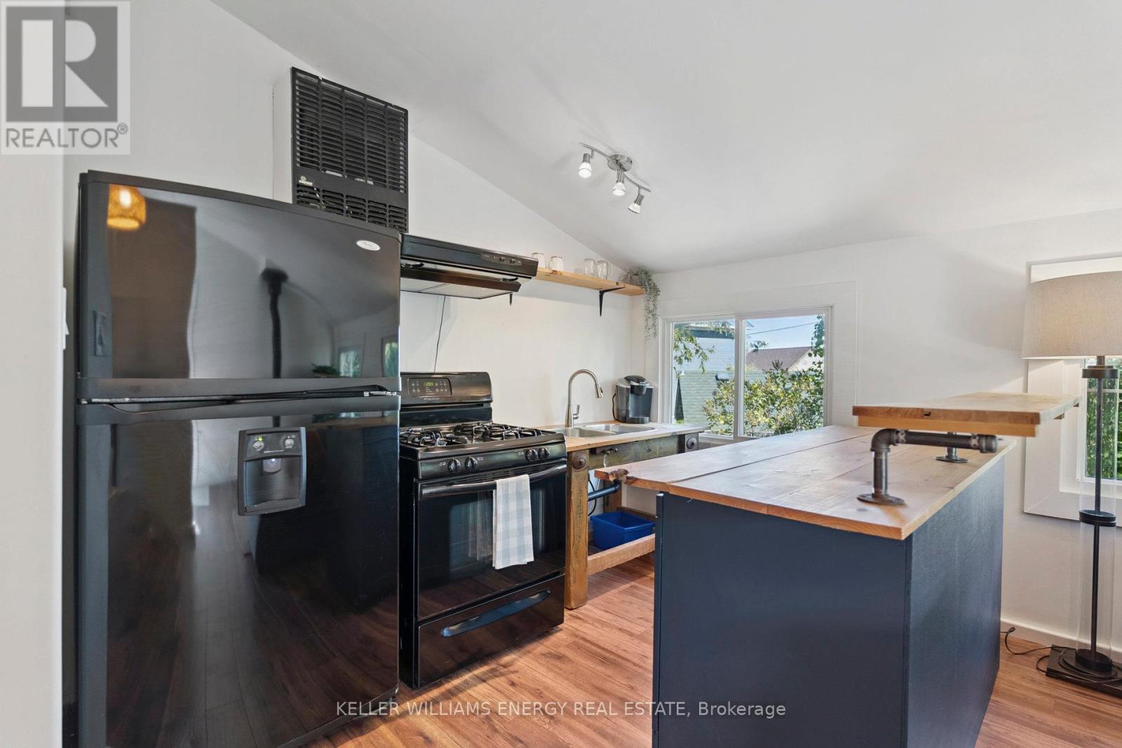 141 Cedar Crest Beach Road, Clarington, Ontario  L1C 3K3 - Photo 24 - E12397075