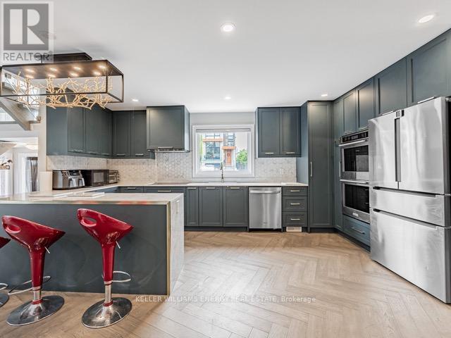 606 Annland Street, Pickering, Ontario  L1W 1A7 - Photo 6 - E12471126