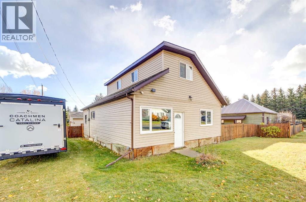 22901 10 Avenue, Hillcrest, Alberta  T0L 1C0 - Photo 45 - A2267663