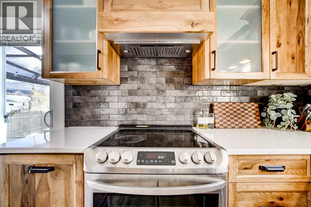 22901 10 Avenue, Hillcrest, Alberta  T0L 1C0 - Photo 8 - A2267663