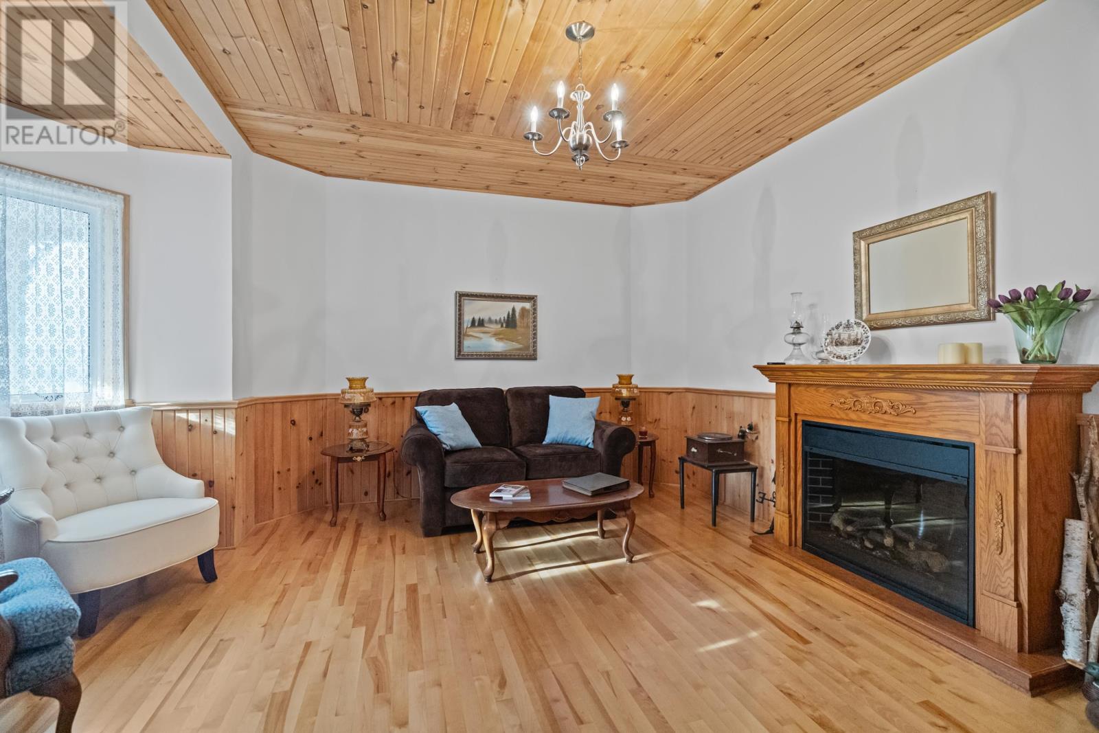 3 Church Avenue, Souris, Prince Edward Island  C0A 2B0 - Photo 11 - 202527099