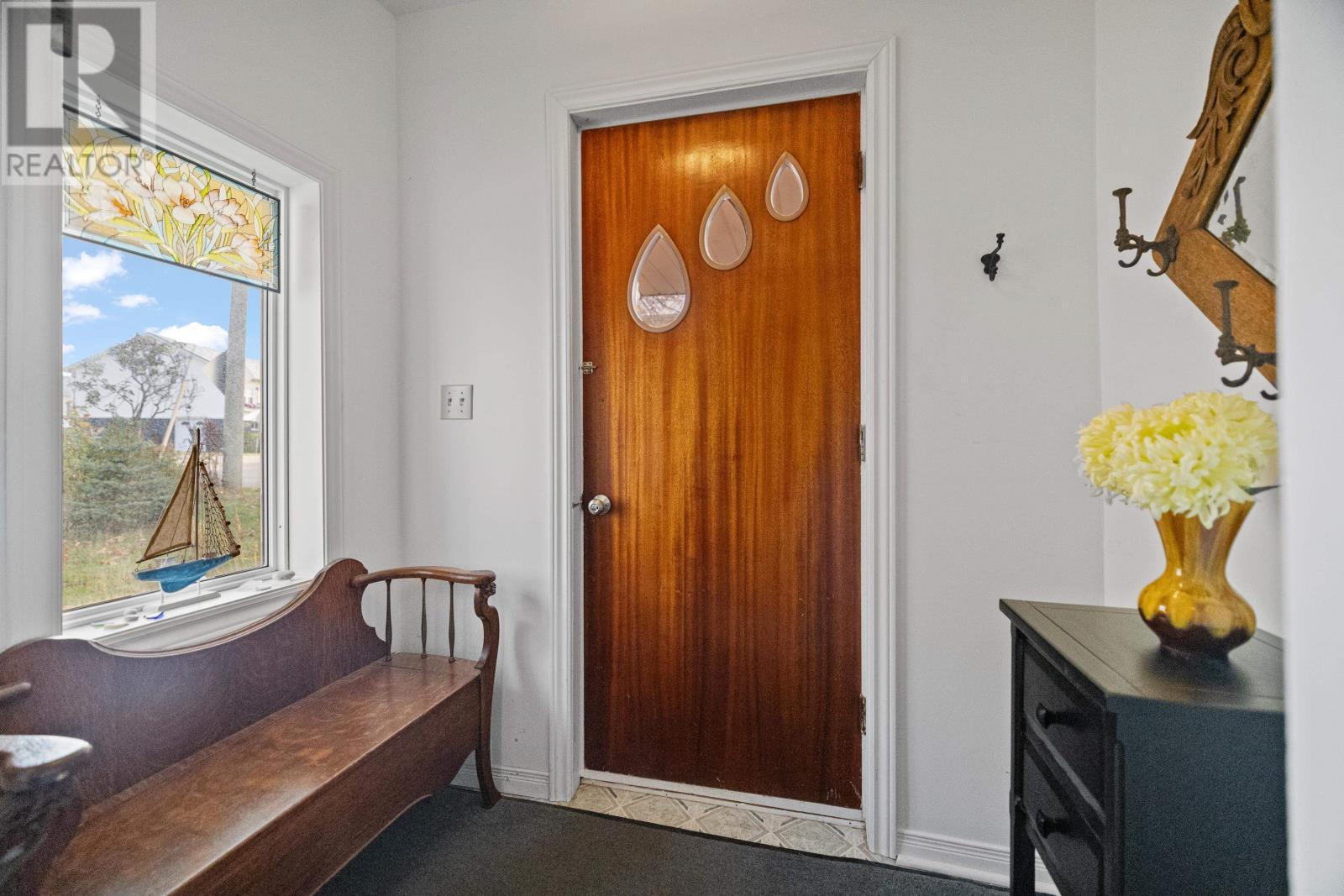 3 Church Avenue, Souris, Prince Edward Island  C0A 2B0 - Photo 9 - 202527099