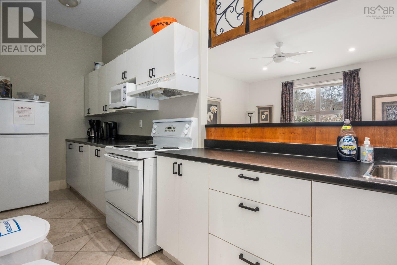 301 89 Waterfront Drive, Bedford, Nova Scotia  B4A 4K4 - Photo 25 - 202518760