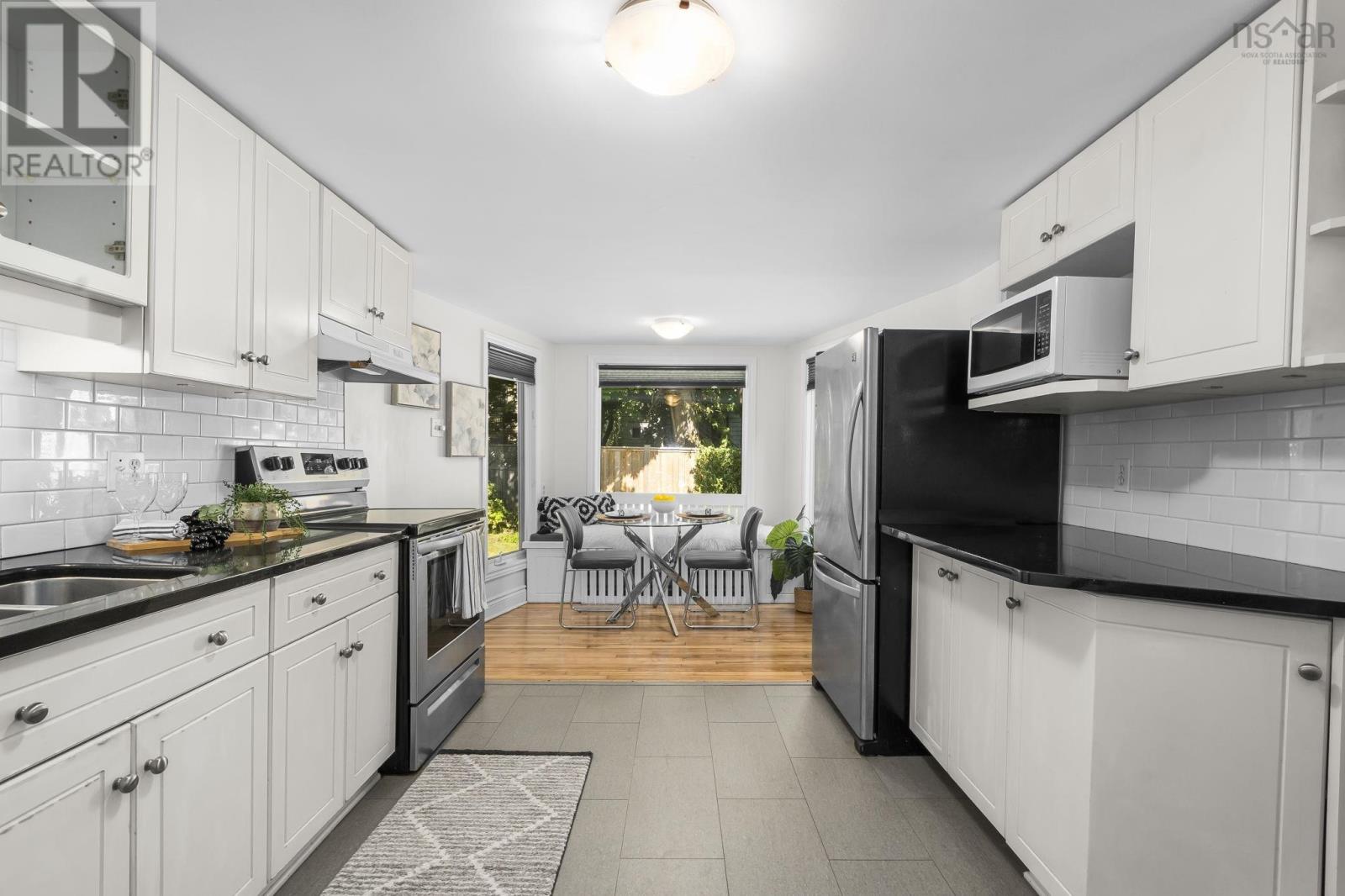 1671 Chestnut Street, Halifax Peninsula, Nova Scotia  B3H 3T3 - Photo 13 - 202520013